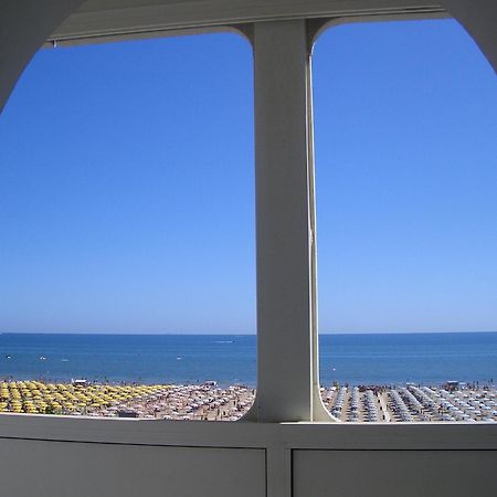 Hotel Spiaggia Marconi 리미니 외부 사진