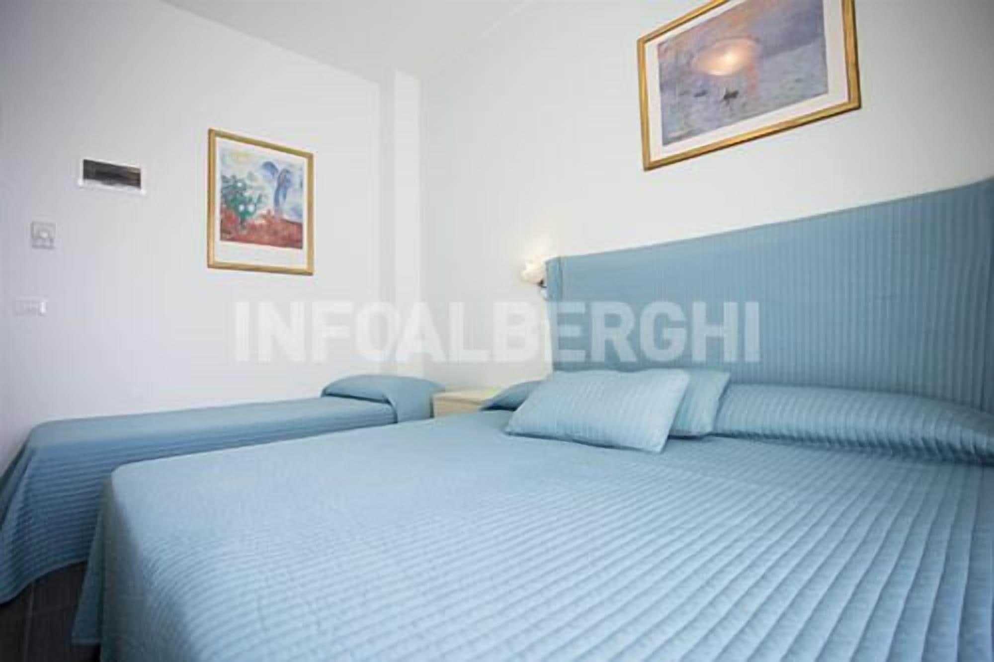 Hotel Spiaggia Marconi 리미니 외부 사진